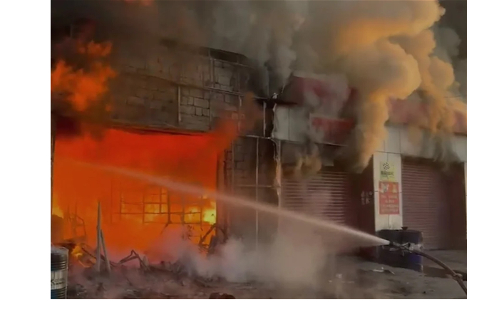 v-absheronskom-rayone-na-territorii-avtozapravochnoy-stantsii-proizoshyol-silnyy-pozhar-video
