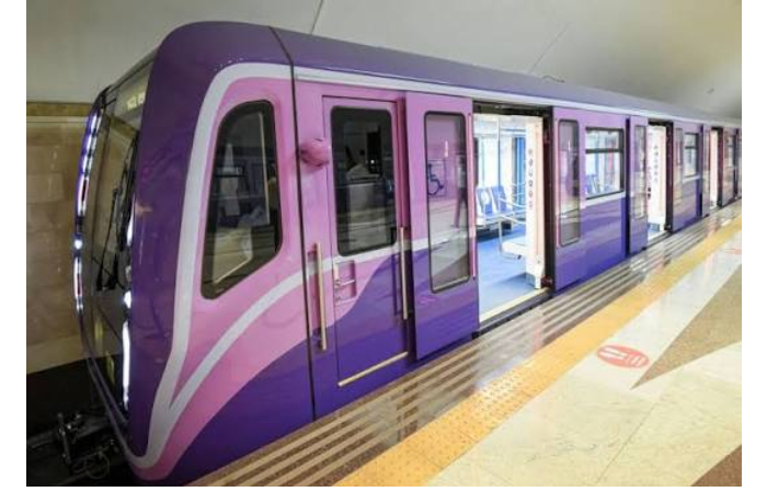 bakinskoe-metro-v-iyule-perevezlo-pochti-17-mln-passazhirov