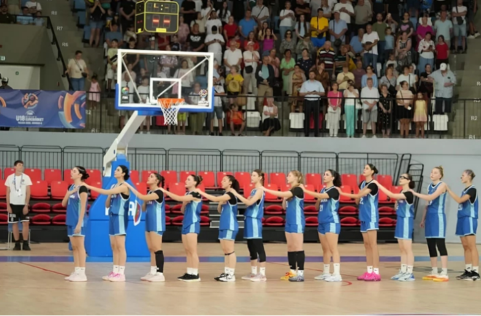 sbornaya-azerbaydzhana-u18-oderzhala-pervuyu-pobedu-na-chempionate-yevropy
