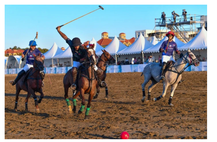 azerbaydzhanskiy-elite-polo-club-probilsya-v-final-turnira-sea-breeze-2026