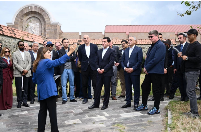 opublikovan-videoobzor-vtorogo-dnya-poezdki-diplomatov-v-karabakh-i-vostochnyy-zangezur