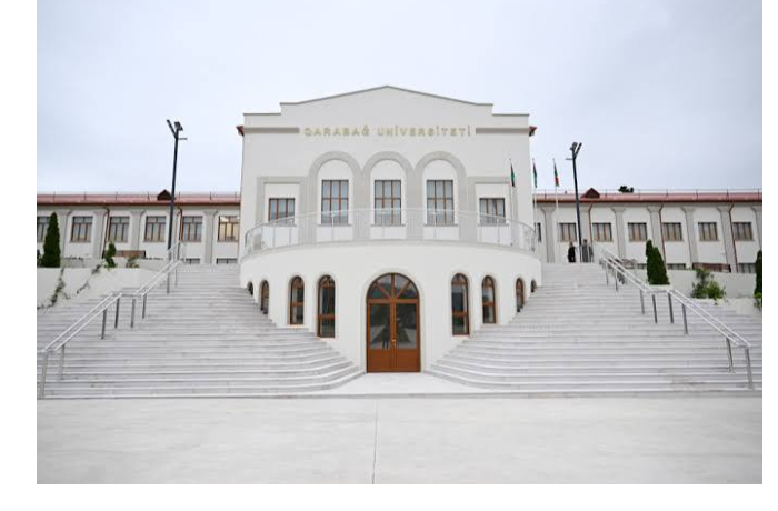 karabakhskiy-universitet-prinyal-1335-studentov-po-49-spetsialnostyam-v-novom-uchebnom-godu