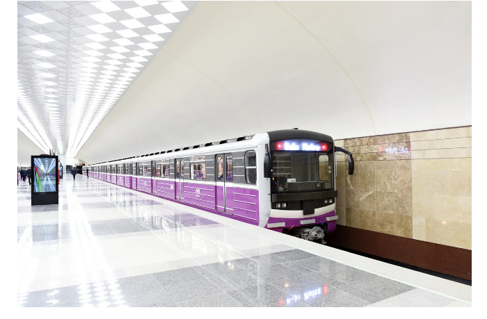 v-bakinskom-metro-s-15-sentyabrya-sokrashchayutsya-intervaly-dvizheniya-poezdov