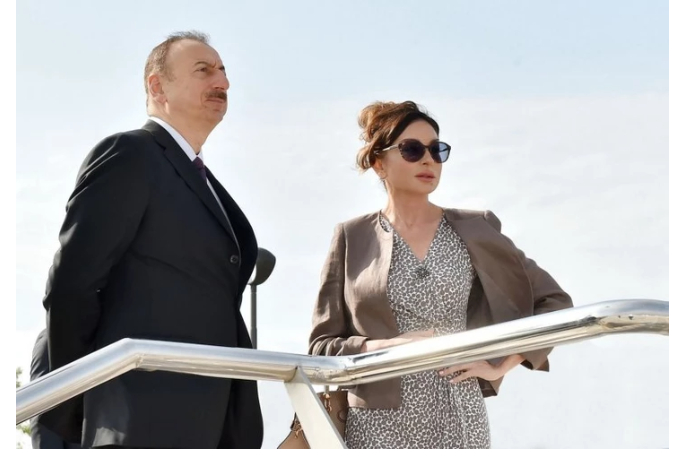 prezident-ilkham-aliev-i-pervaya-ledi-mekhriban-alieva-sovershili-vizit-v-shamakhinskiy-rayon