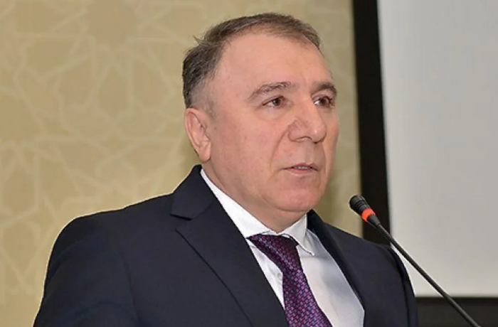 ilkham-aliev-nagradil-iskendera-dzhavadova-pochetnym-diplomom-prezidenta