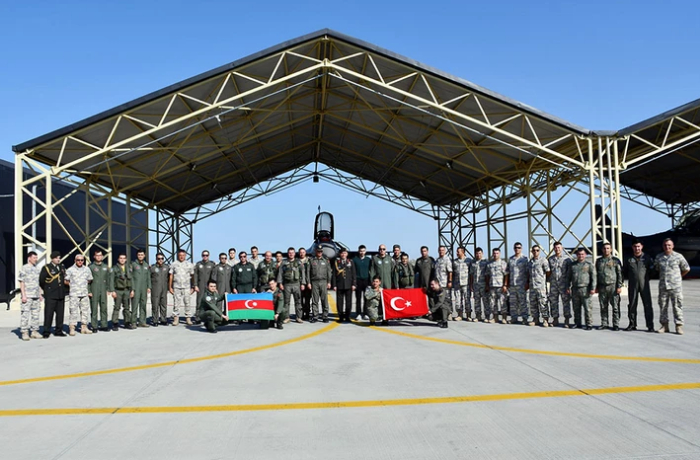 azerbaydzhan-turtsiya-i-uzbekistan-provedut-sovmestnye-voennye-ucheniya