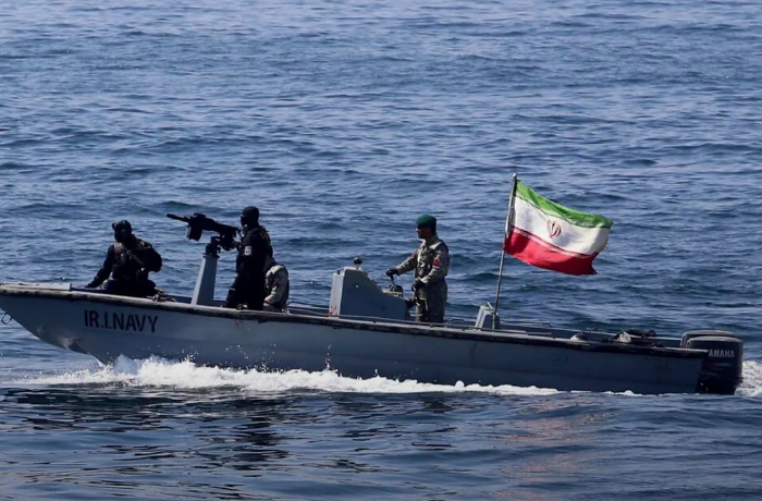 iranskie-pogranichniki-zaderzhali-sudno-c-kontrabandnym-toplivom