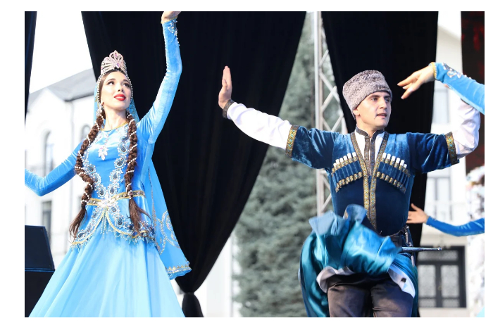 v-khankendi-sostoyalsya-kontsert-po-sluchayu-dnya-goroda