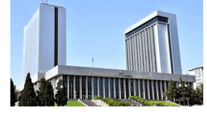 v-mm-proydut-slushaniya-po-azerbaydzhanskomu-yazyku-i-tsifrovomu-suverenitetu