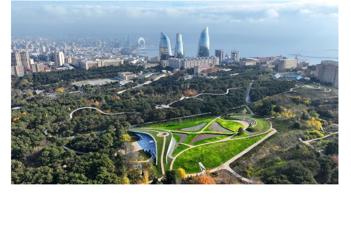 v-baku-nachal-rabotu-iv-bakinskiy-forum-bezopasnosti