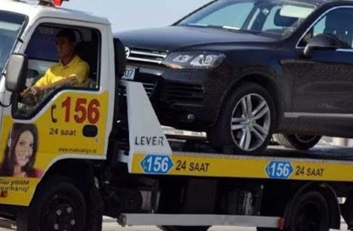 opredelena-plata-za-evakuatsiyu-i-khranenie-avtomobiley-na-stoyankakh-mvd