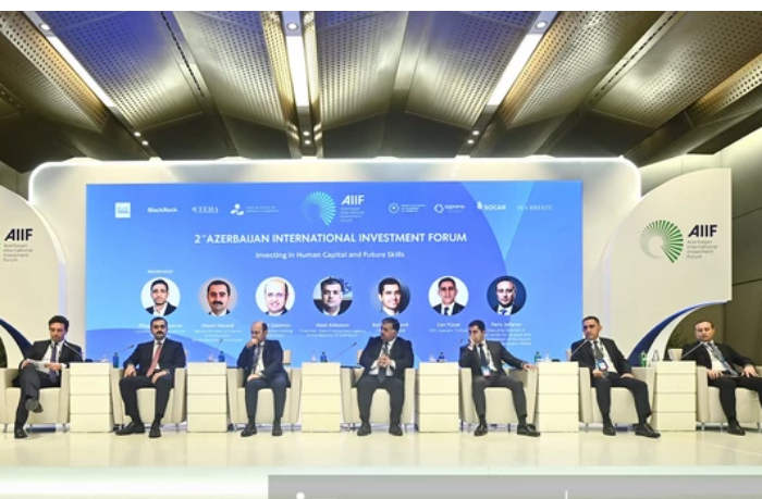 na-forume-obsudili-razvitie-navykov-budushchego-i-ukreplenie-kadrovogo-potentsiala-azerbaydzhana