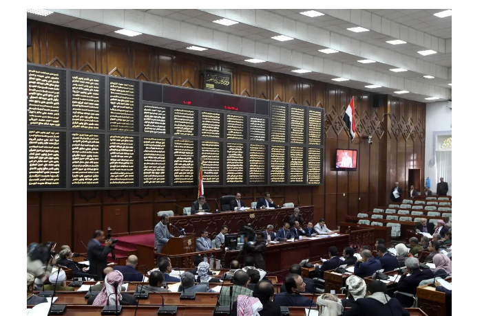 parlament-yemena-odobril-vseobshchuyu-mobilizatsiyu-dlya-protivodeystviya-khusitam