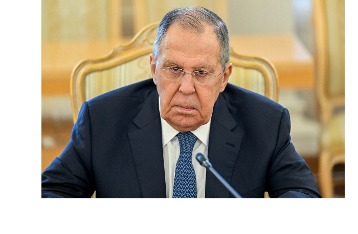 lavrov-i-drugie-znamenitosti-otkazalis-ot-deputatskikh-mandatov