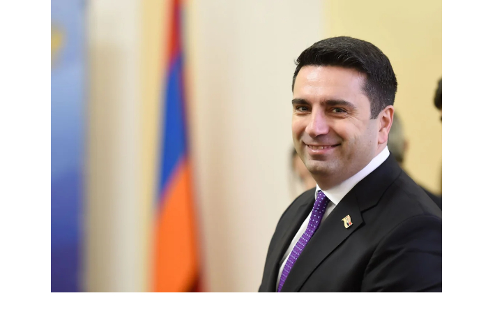 alen-simonyan-mozhet-posetit-baku