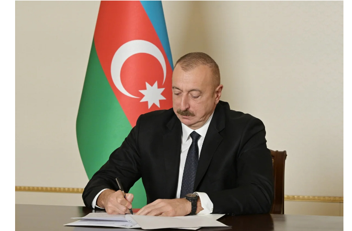 naznacheny-predsedatel-i-chleny-soveta-po-media-i-veshchaniyu-azerbaydzhana-spisok