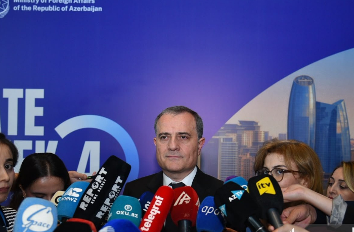 dzheykhun-bayramov-provedenie-klimaticheskoy-nedeli-v-baku-govorit-o-doverii-k-azerbaydzhanu